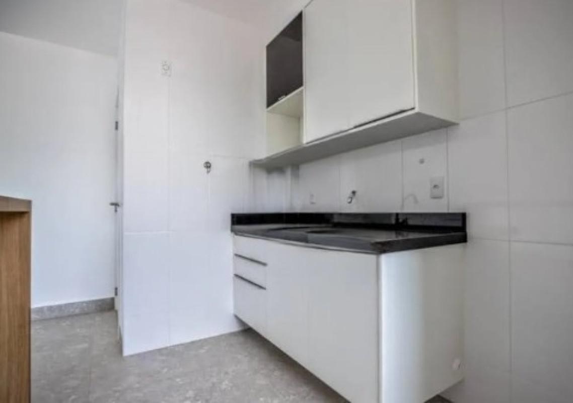 Apartamento, Santa Efigênia, 2 Quartos, 2 Vagas, 1 Suíte