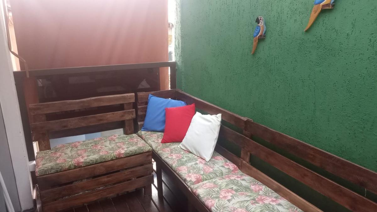 Casa, Fernão Dias, 2 Quartos, 1 Vaga