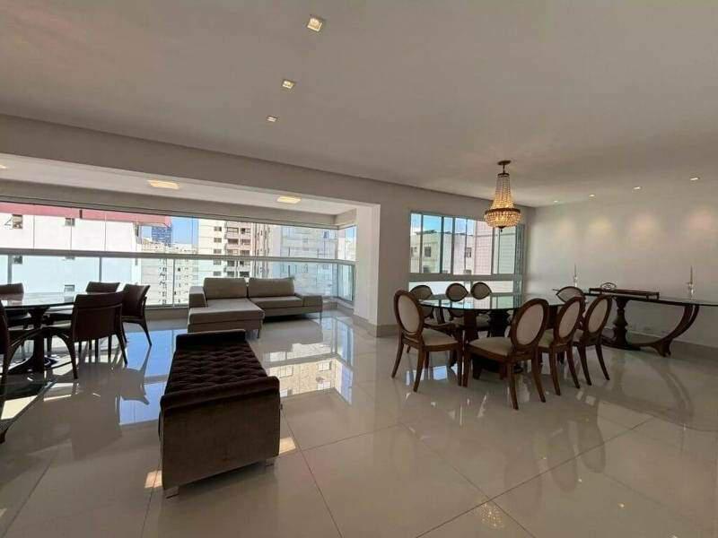 Apartamento, Funcionários, 4 Quartos, 4 Vagas, 2 Suítes