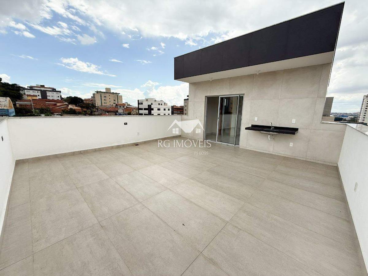 Cobertura, Barreiro, 3 Quartos, 2 Vagas, 1 Suíte