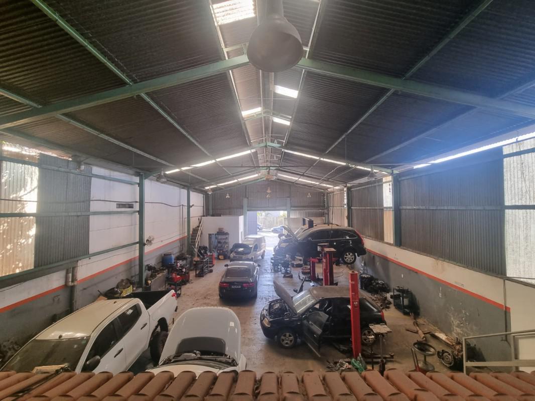 Galpão, Flamengo, 0 Quarto, 10 Vagas