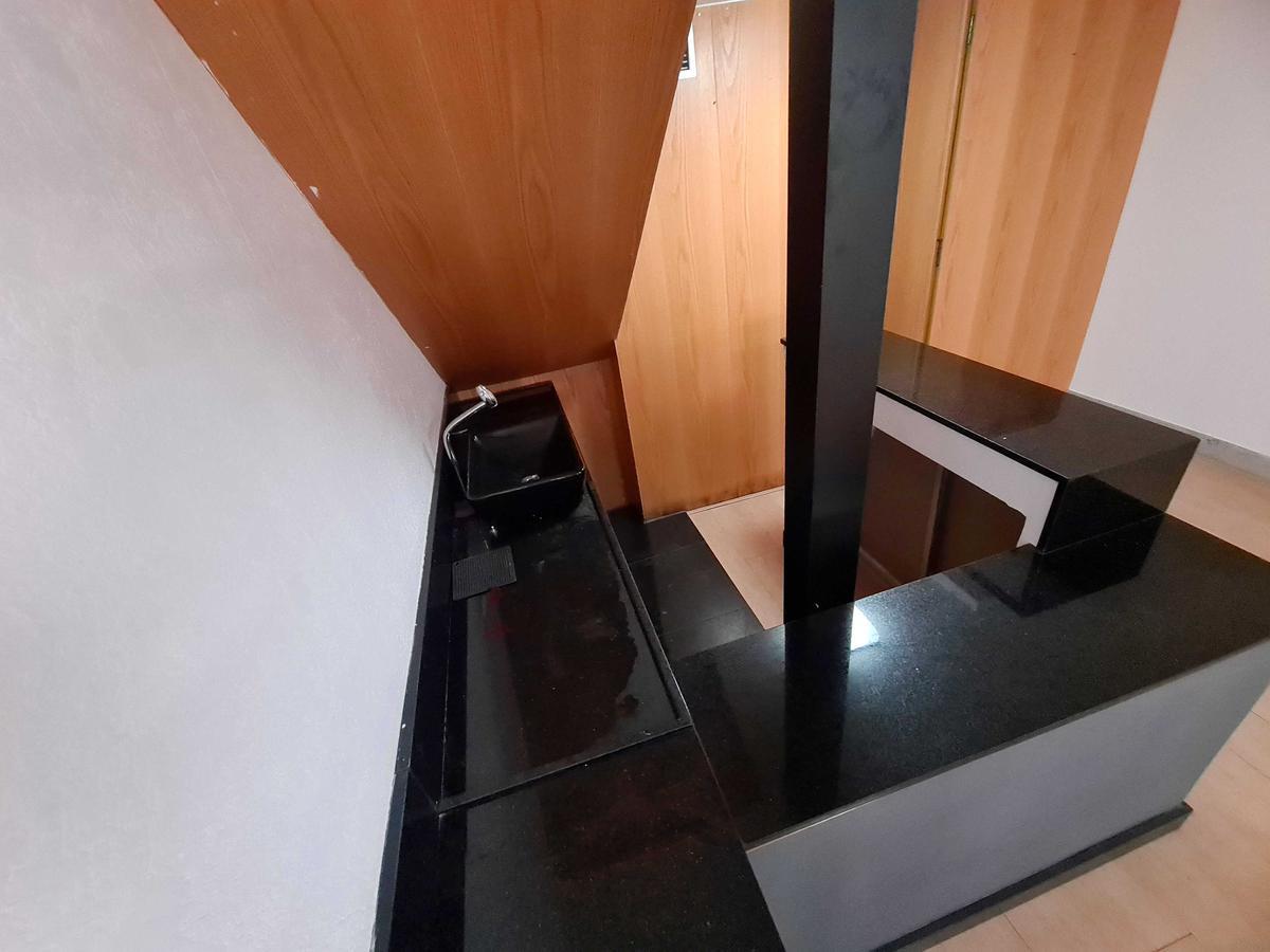 Andar, Belvedere, 0 Quarto, 0 Vaga