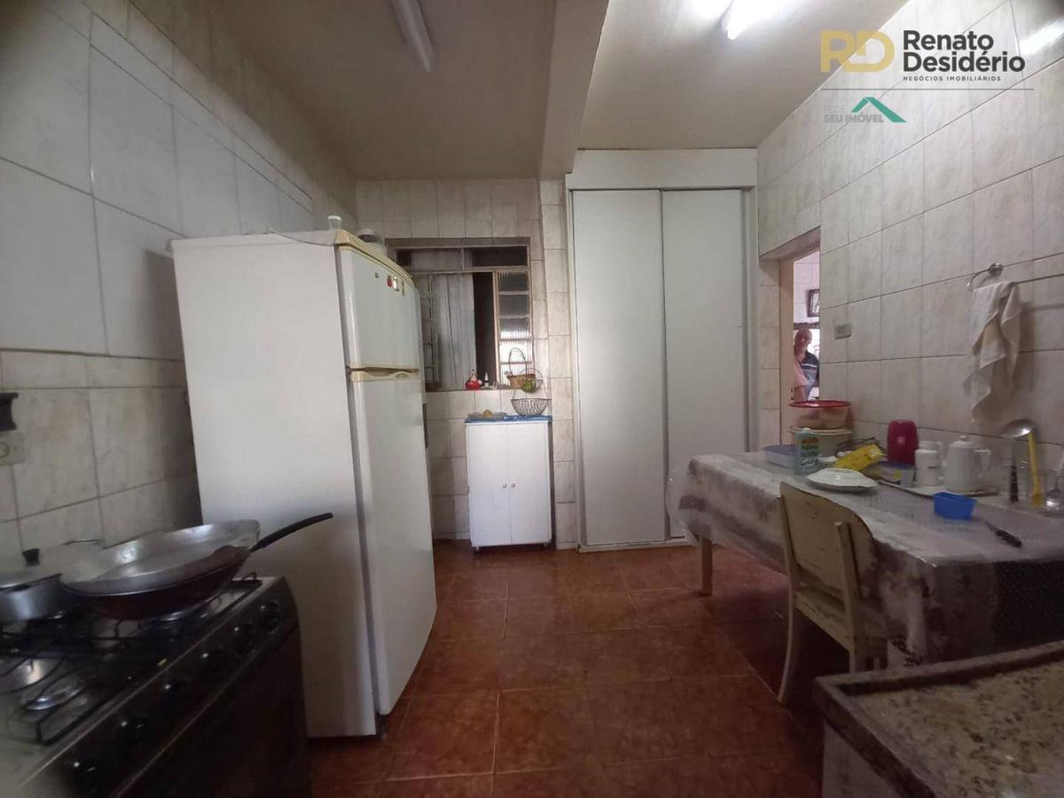 Casa, Sagrada Família, 3 Quartos, 2 Vagas