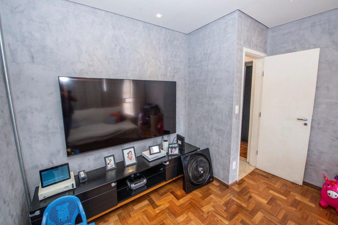 Casa, Cachoeirinha, 6 Quartos, 4 Vagas, 2 Suítes