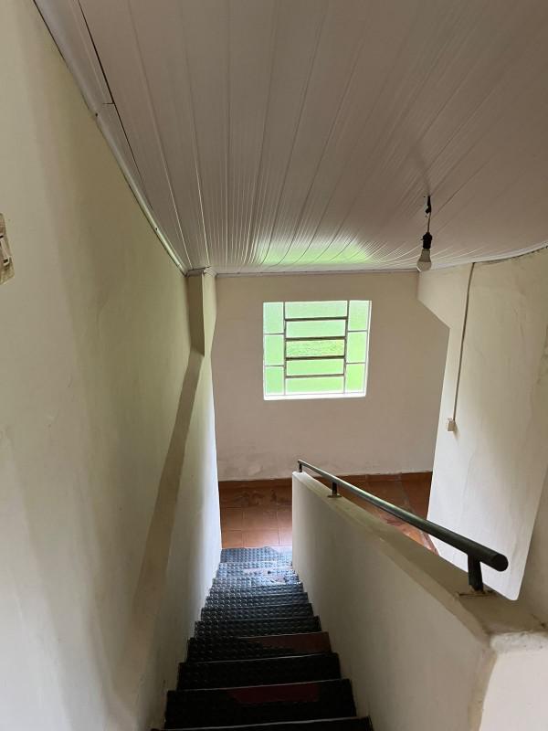 Casa, Centro, 4 Quartos, 0 Vaga