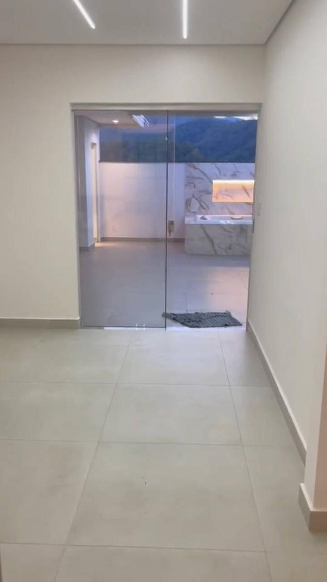 Casa, Belvedere, 3 Quartos, 2 Vagas, 1 Suíte