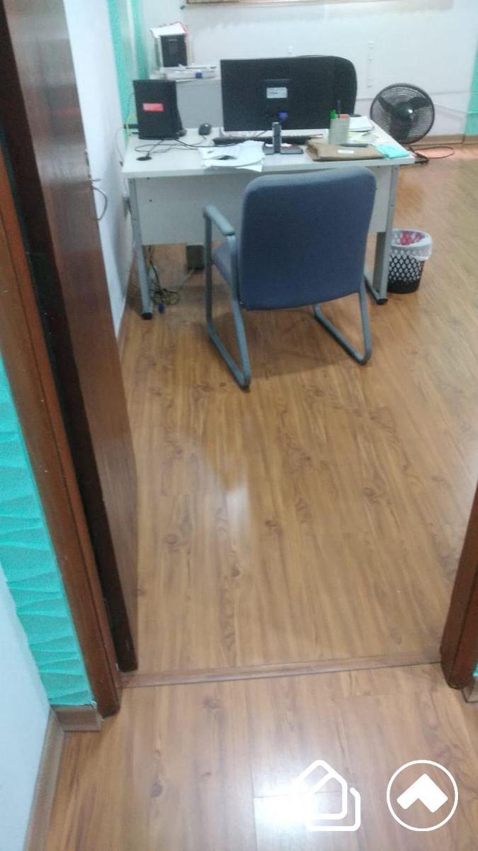 Sala, Centro