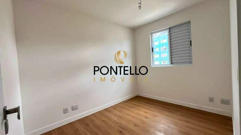 Apartamento, Sagrada Família, 3 Quartos, 2 Vagas, 1 Suíte