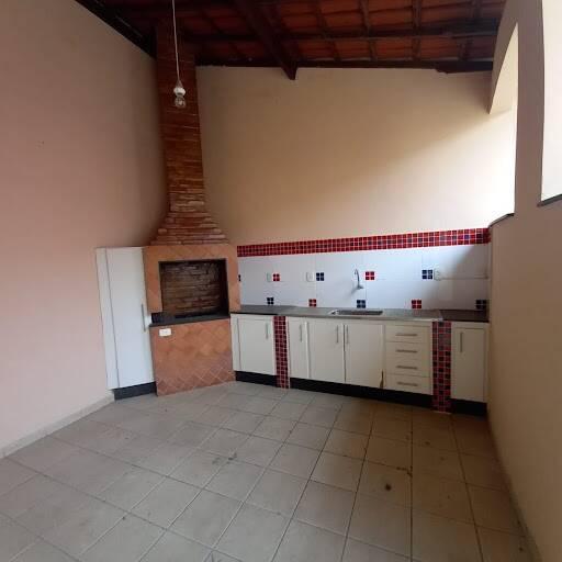 Casa, Universitário, 4 Quartos, 3 Vagas, 1 Suíte