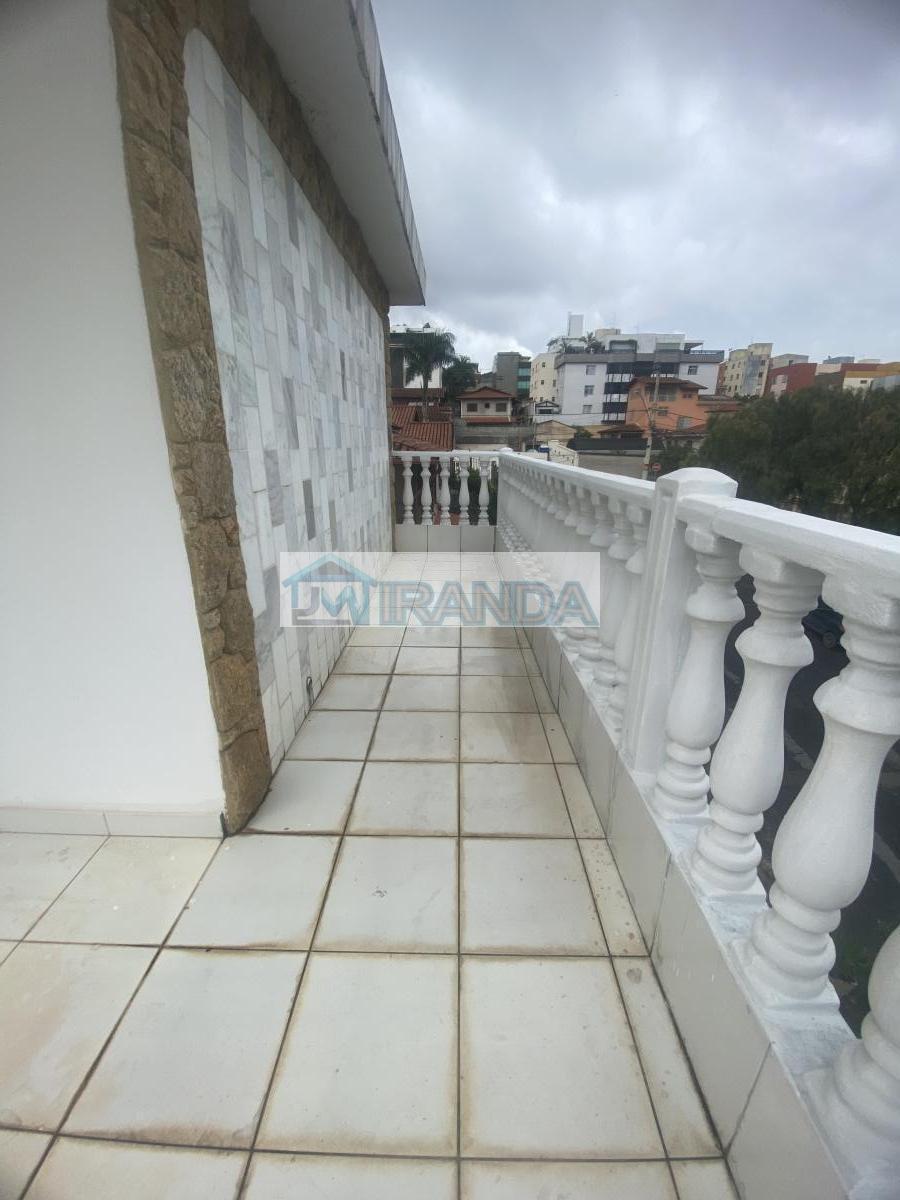 Casa, Castelo, 5 Quartos, 6 Vagas, 2 Suítes