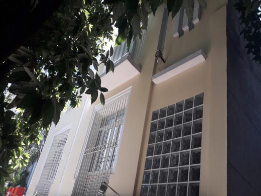 Lote, Funcionários, 4 Quartos, 2 Vagas