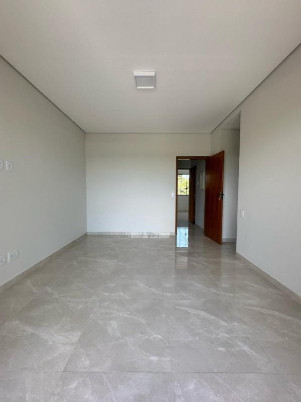 Casa, Monte Verde, 3 Quartos, 3 Vagas, 1 Suíte