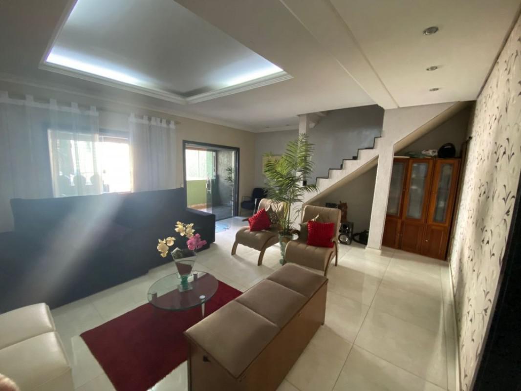 Casa, Aparecida, 2 Quartos, 3 Vagas, 1 Suíte