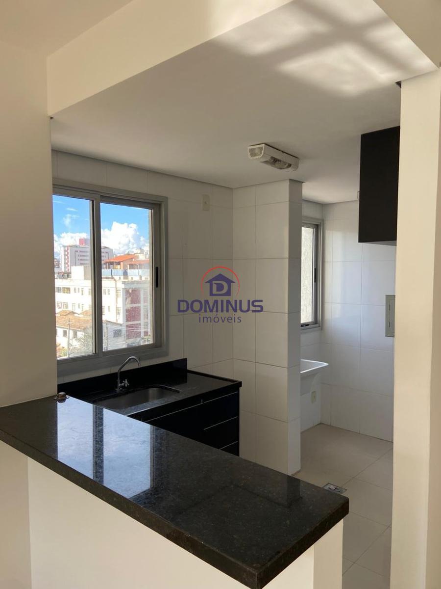 Apartamento, Sagrada Família, 2 Quartos, 2 Vagas, 1 Suíte