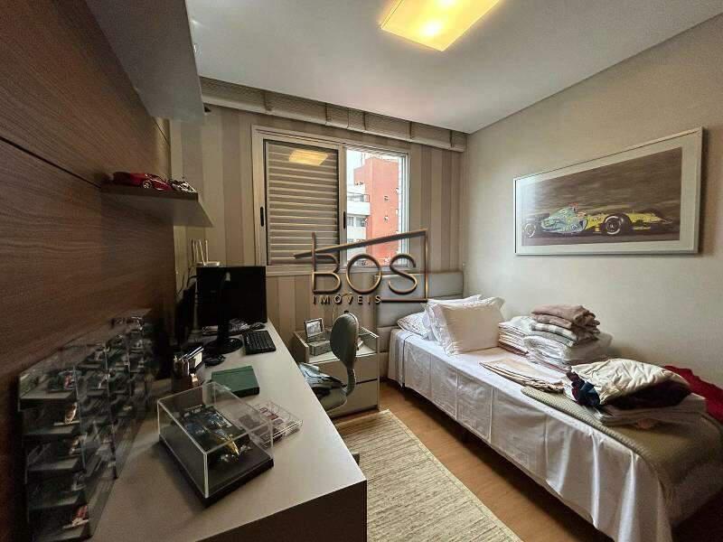 Cobertura, Serra, 4 Quartos, 3 Vagas, 2 Suítes