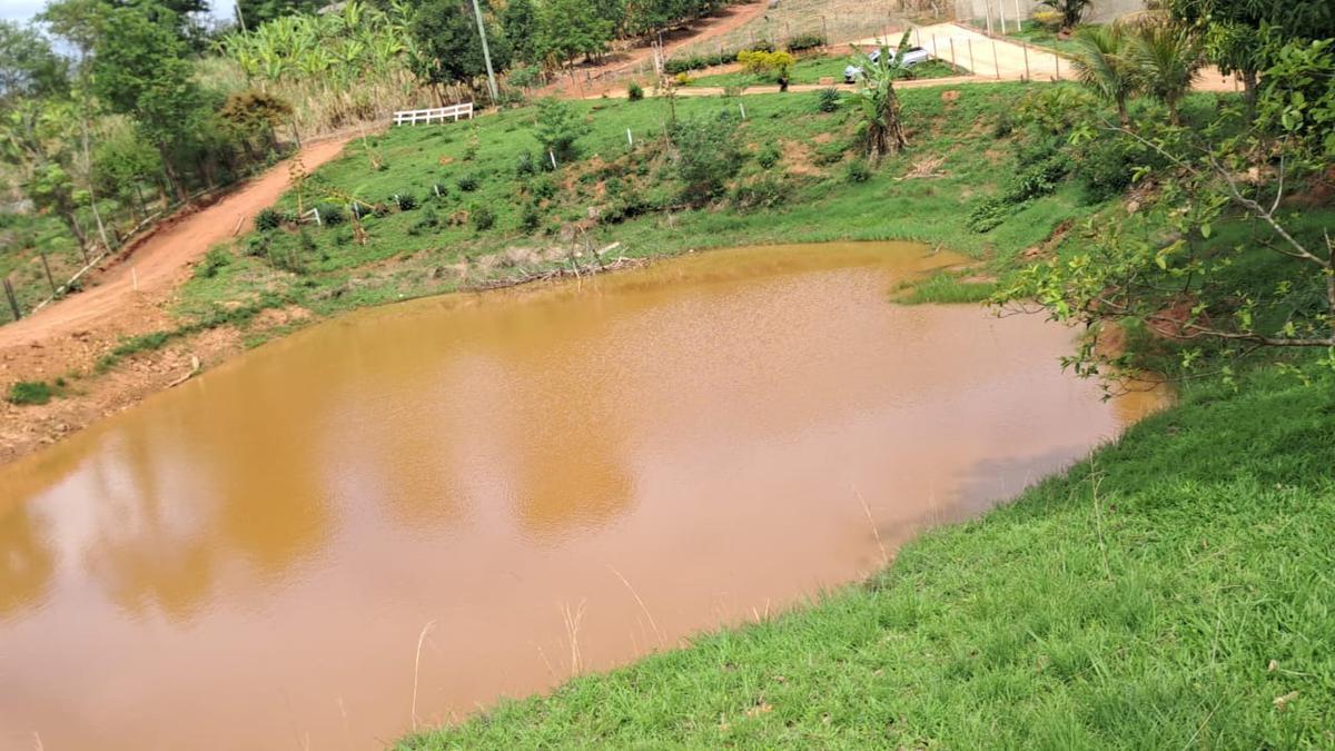 Fazenda, Ravena, 4 Quartos, 10 Vagas, 2 Suítes