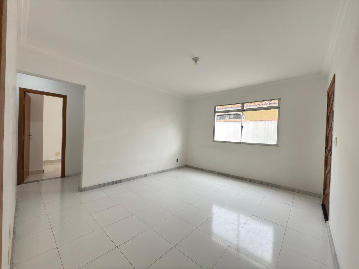 Apartamento, Santa Branca, 3 Quartos, 2 Vagas, 1 Suíte