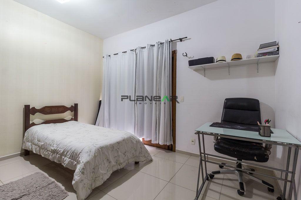 Casa, Jardim Riacho das Pedras, 5 Quartos, 4 Vagas, 2 Suítes