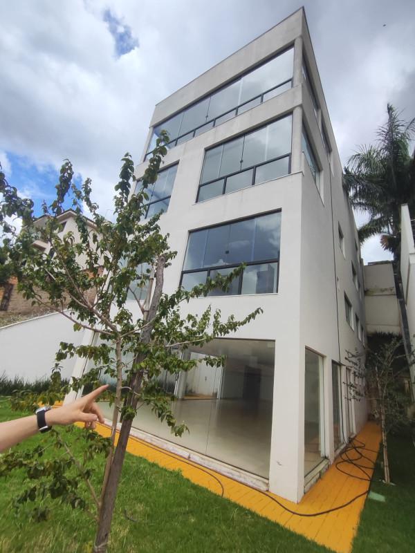 Casa, Comiteco, 4 Quartos, 12 Vagas, 4 Suítes