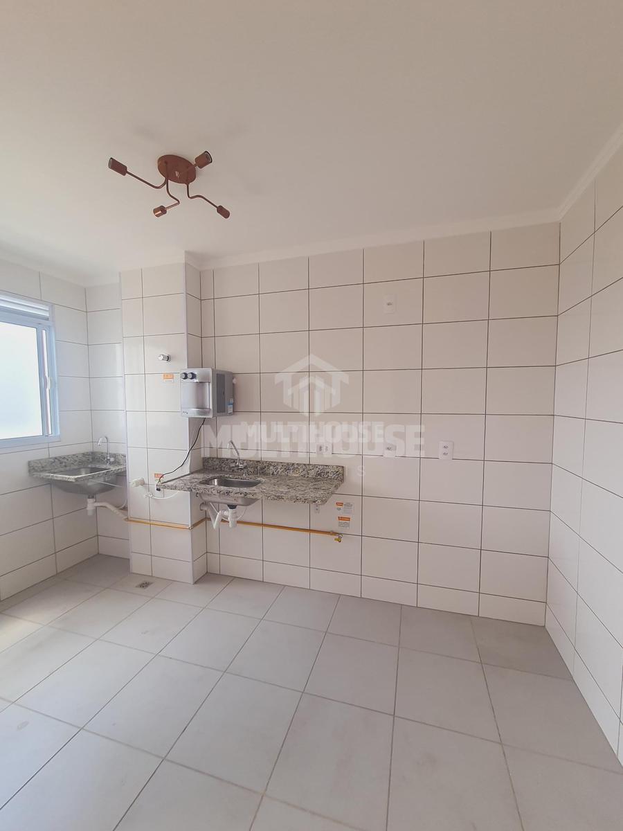 Apartamento, Planalto, 2 Quartos, 2 Vagas