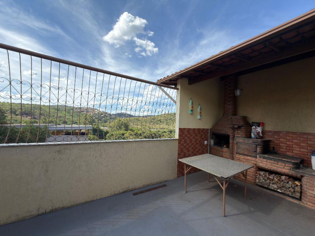 Casa, Itacolomi, 3 Quartos, 0 Vaga, 1 Suíte