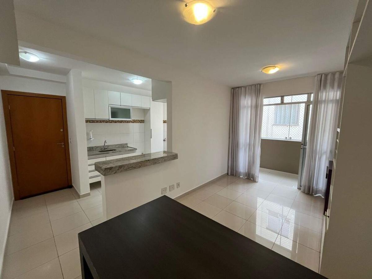 Apartamento, Estoril, 2 Quartos, 1 Vaga