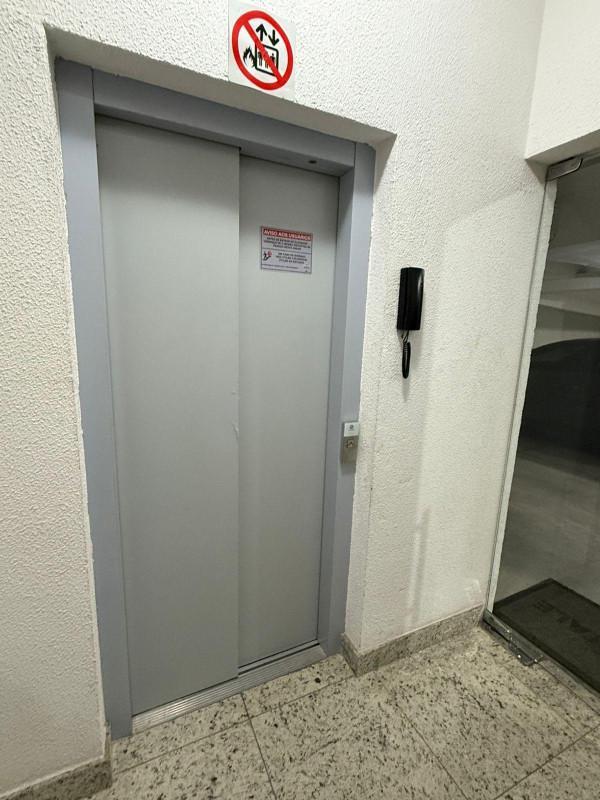Apartamento, Barreiro, 3 Quartos, 2 Vagas, 1 Suíte
