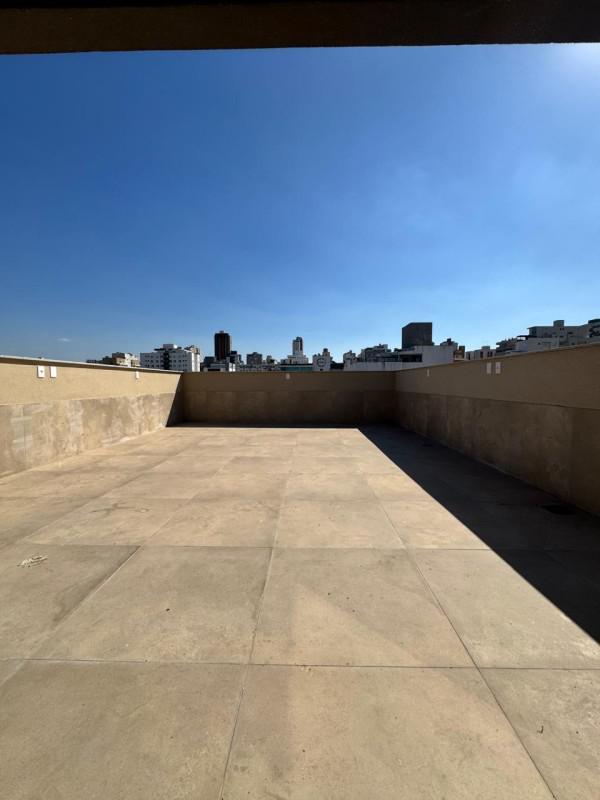 Cobertura, Sagrada Família, 2 Quartos, 2 Vagas, 1 Suíte