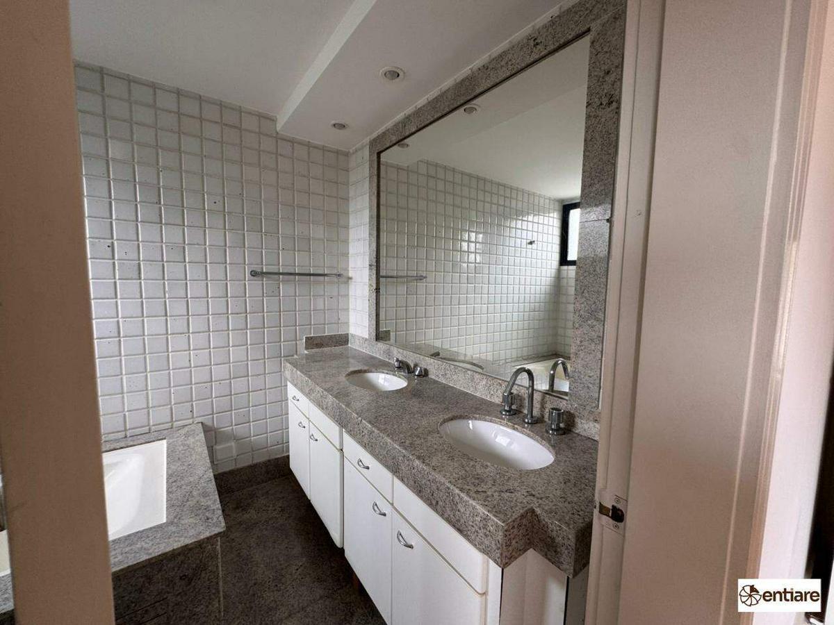 Apartamento, Serra, 4 Quartos, 3 Vagas, 2 Suítes