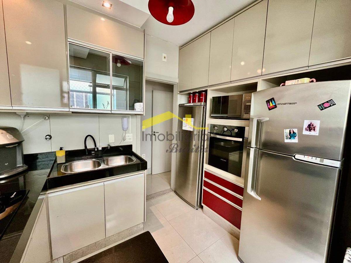 Apartamento, Estoril, 3 Quartos, 1 Vaga, 1 Suíte