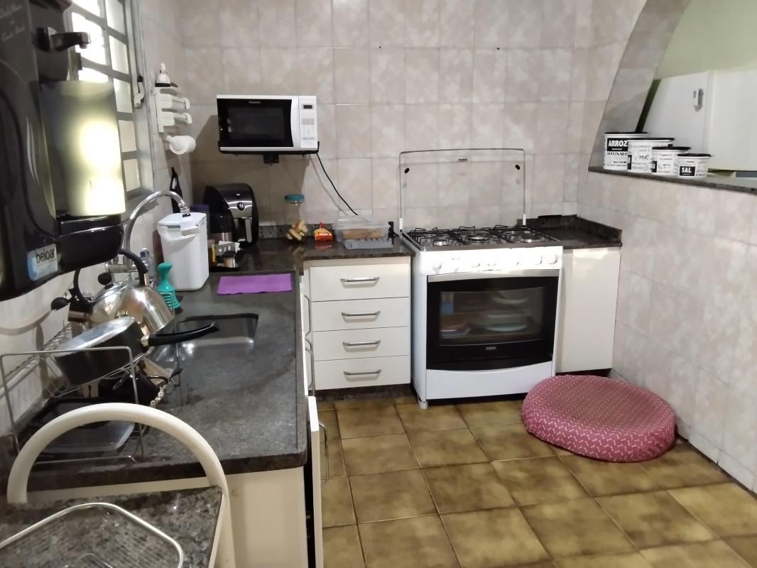 Casa, Amazonas, 3 Quartos, 2 Vagas, 1 Suíte