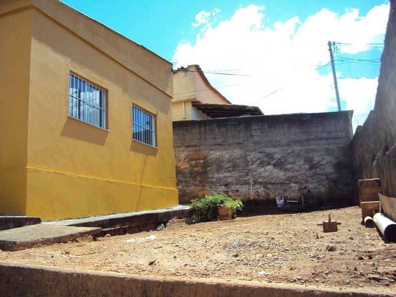 Lote, Jardim Guanabara, 2 Quartos, 3 Vagas