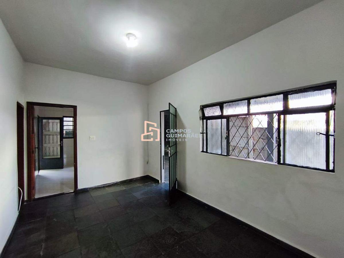 Casa, Santa Helena, 2 Quartos, 3 Vagas