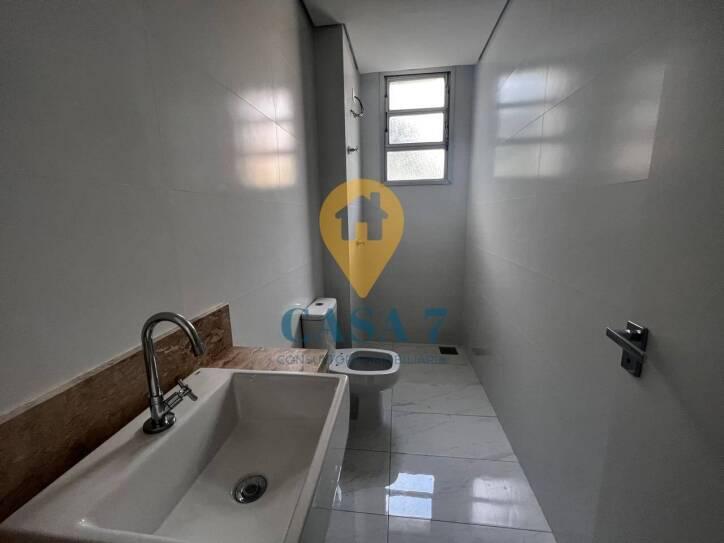 Apartamento, Centro, 2 Quartos, 0 Vaga, 1 Suíte