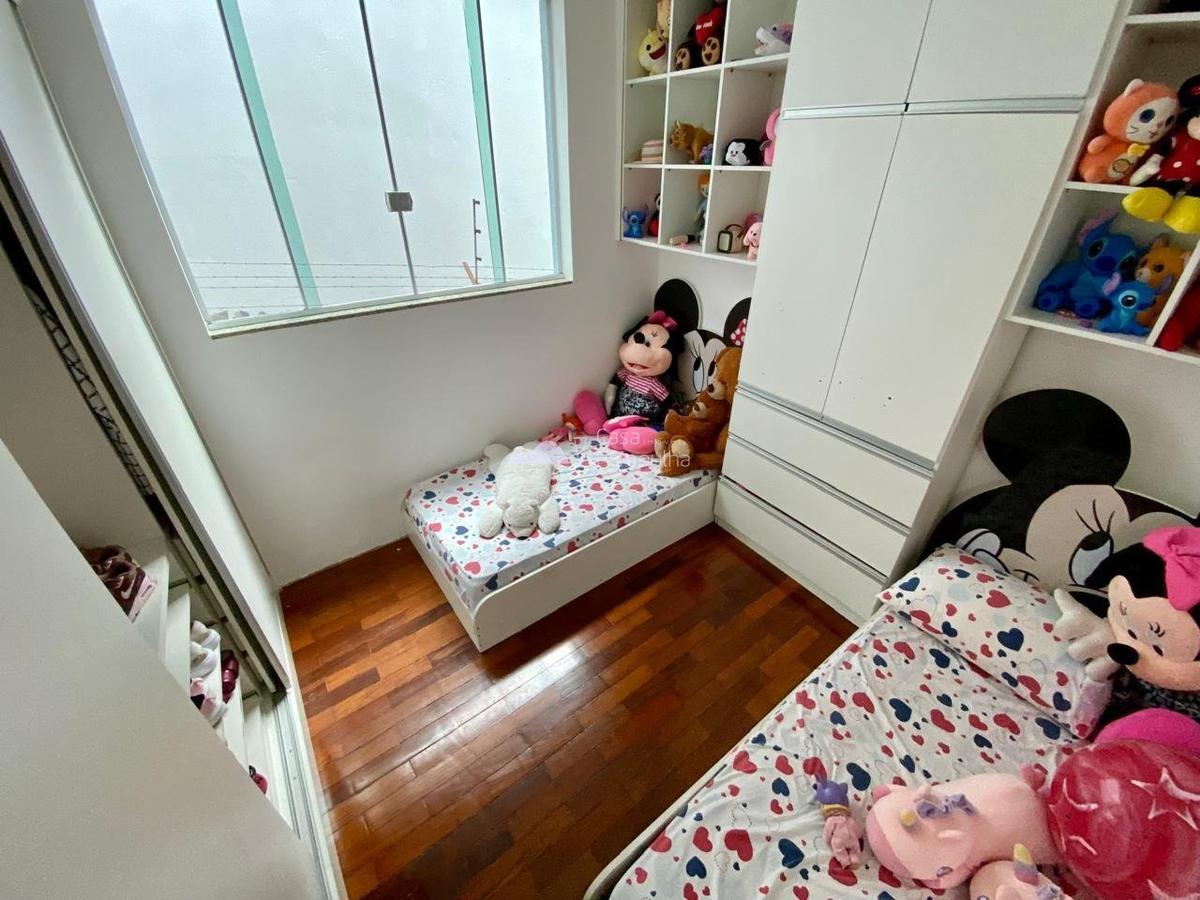 Casa, Planalto, 4 Quartos, 3 Vagas, 1 Suíte