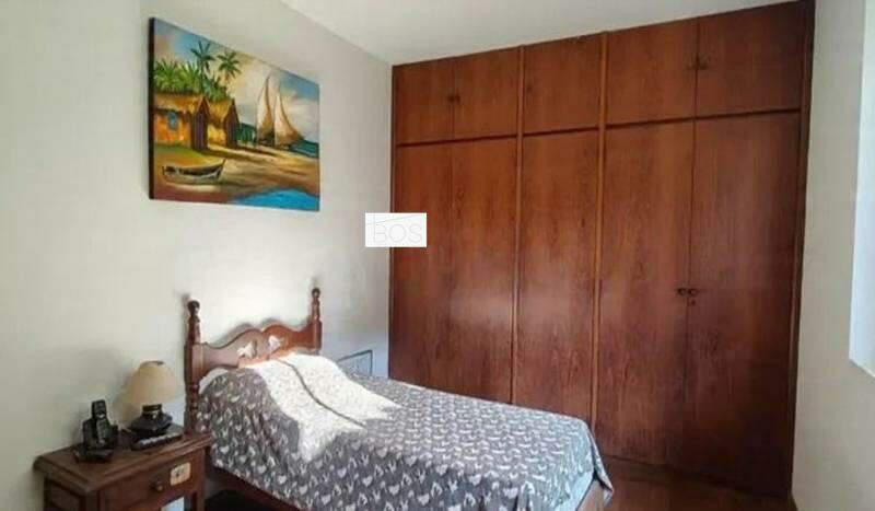 Casa, Luxemburgo, 5 Quartos, 4 Vagas, 2 Suítes