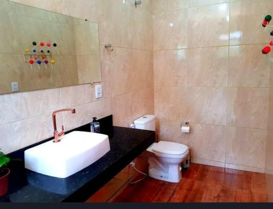 Fazenda, Condomínio Nossa Fazenda, 3 Quartos, 4 Vagas, 1 Suíte