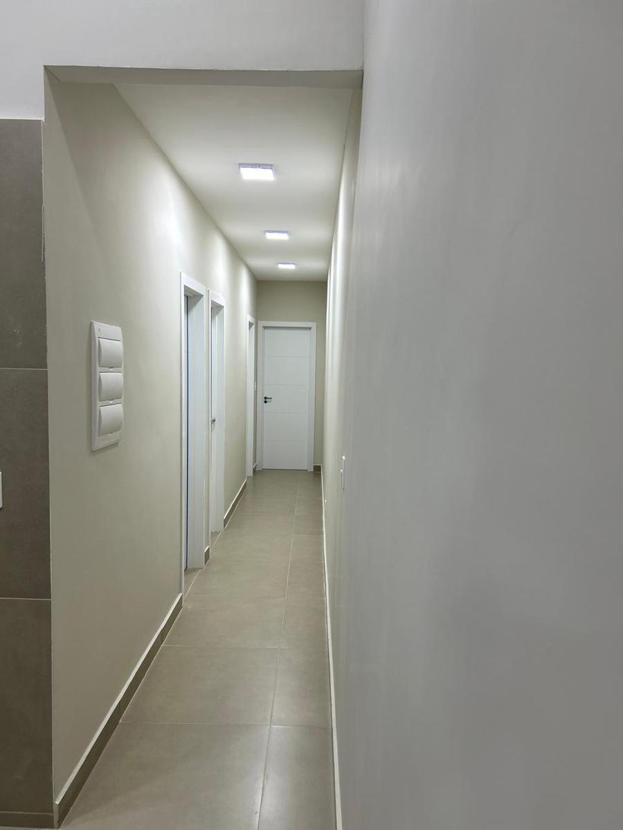 Casa, Nova Vista, 3 Quartos, 4 Vagas, 1 Suíte