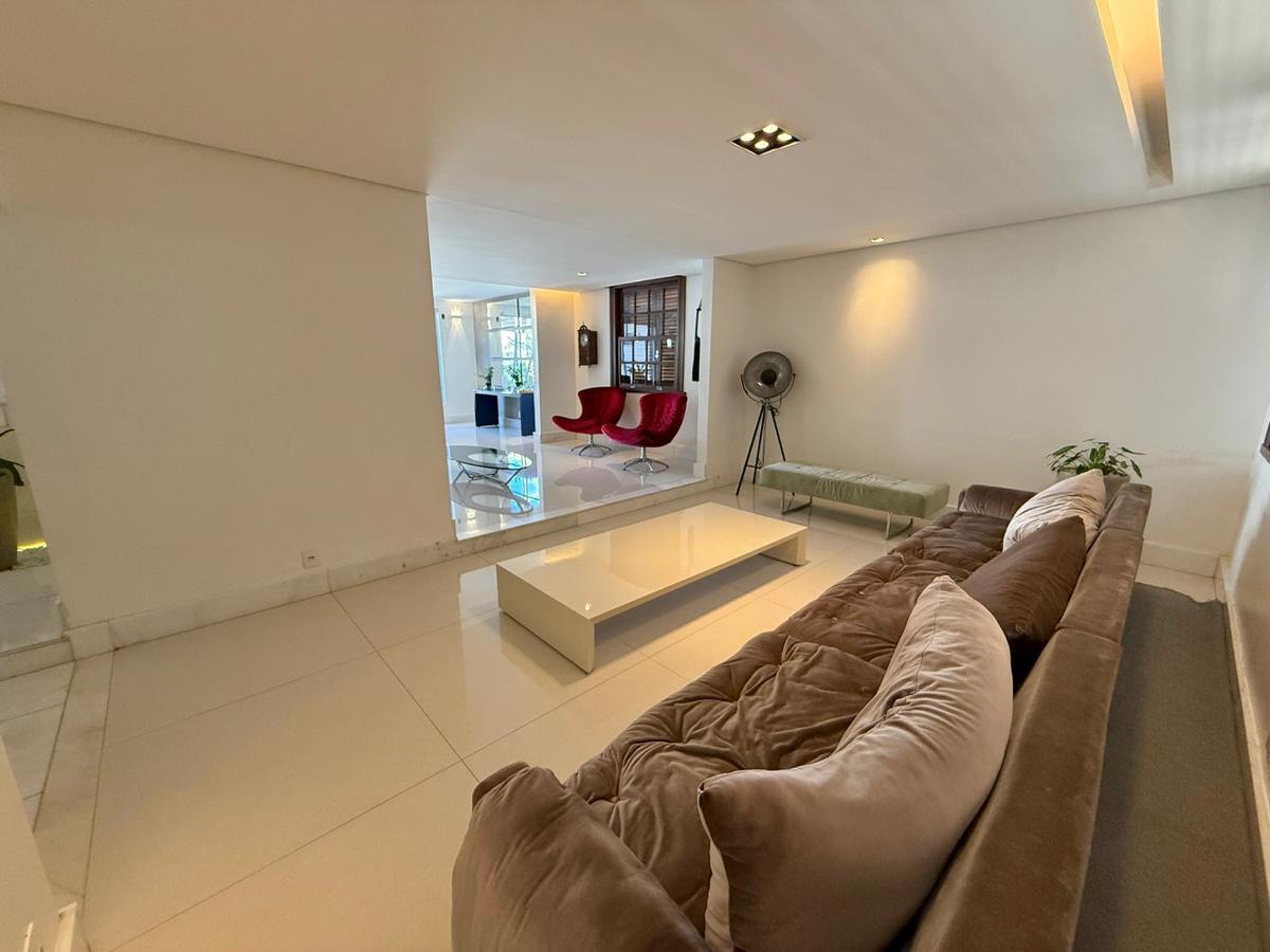 Casa, São Luiz (pampulha), 6 Quartos, 15 Vagas, 4 Suítes