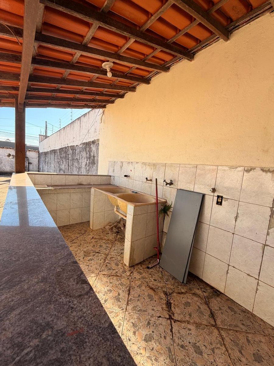 Casa, Jardim Canadá, 3 Quartos, 0 Vaga