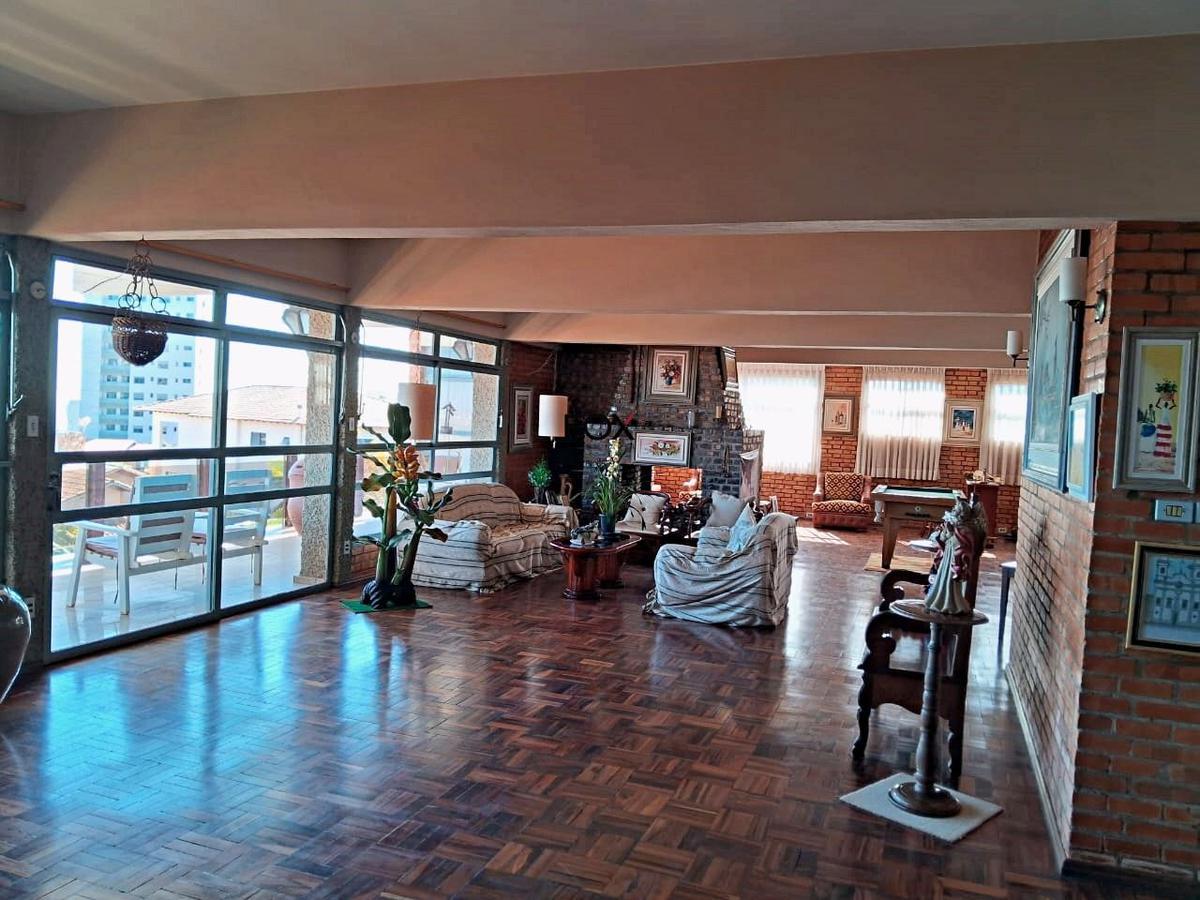 Casa, Santa Lúcia, 5 Quartos, 4 Vagas, 2 Suítes
