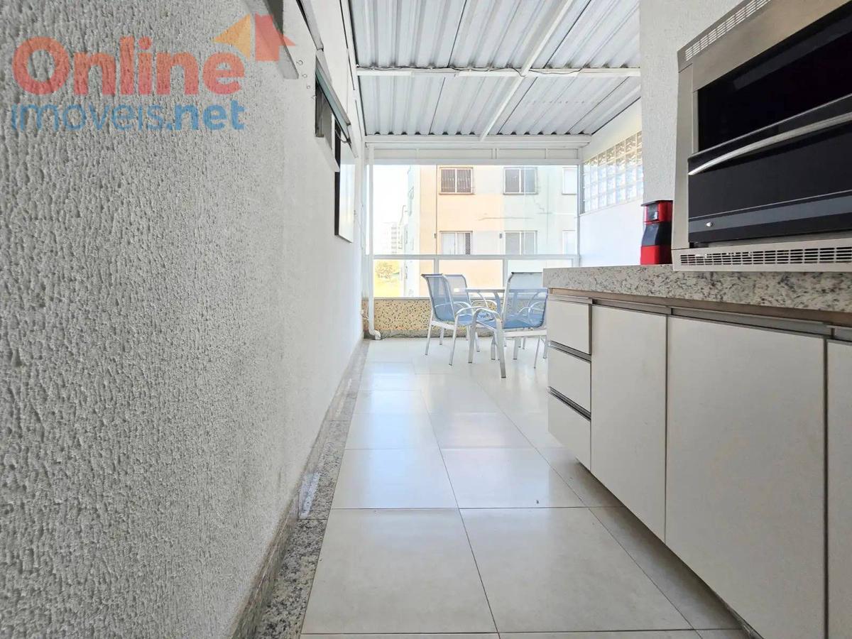 Apartamento, Castelo, 3 Quartos, 0 Vaga, 1 Suíte