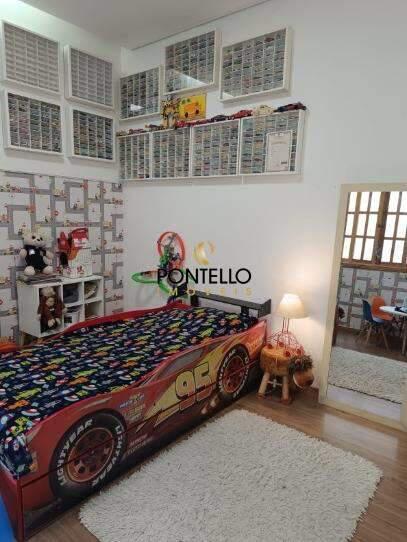Casa, Jardim América, 3 Quartos, 3 Vagas, 2 Suítes
