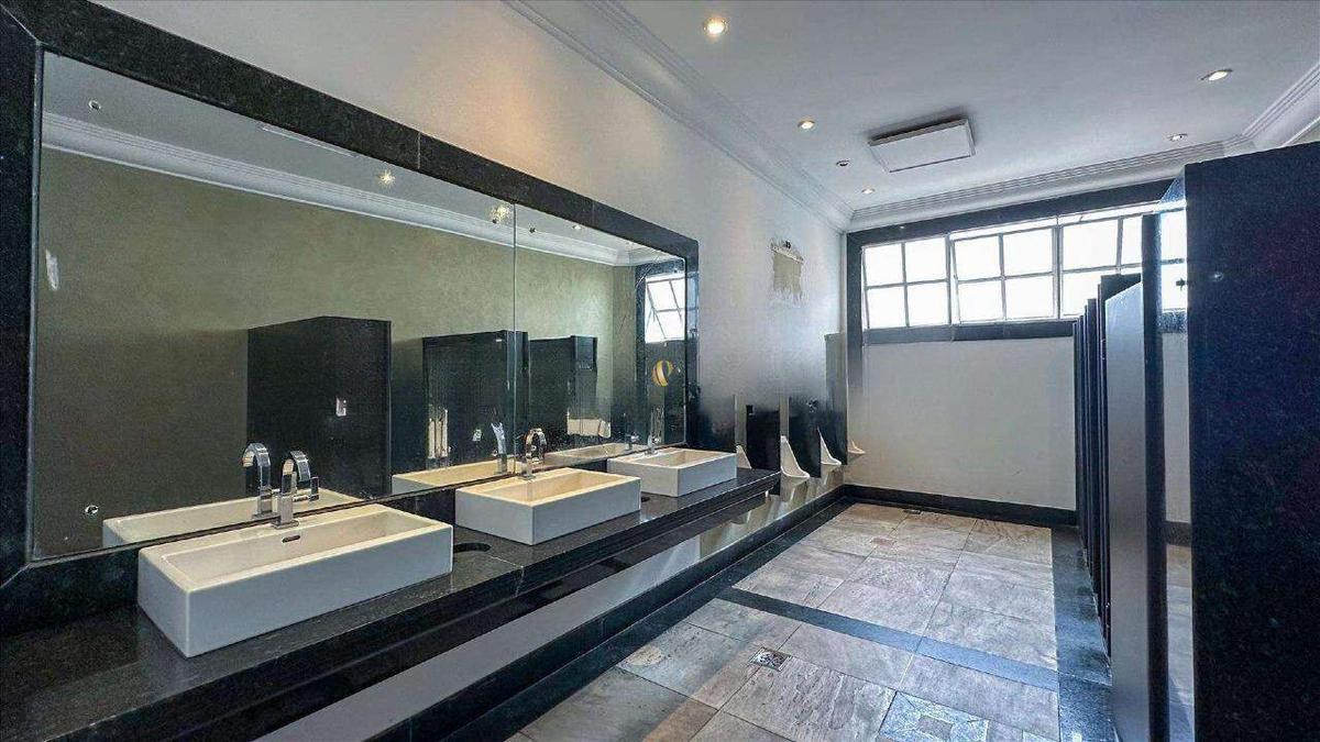 Prédio, Estoril, 0 Quarto, 32 Vagas