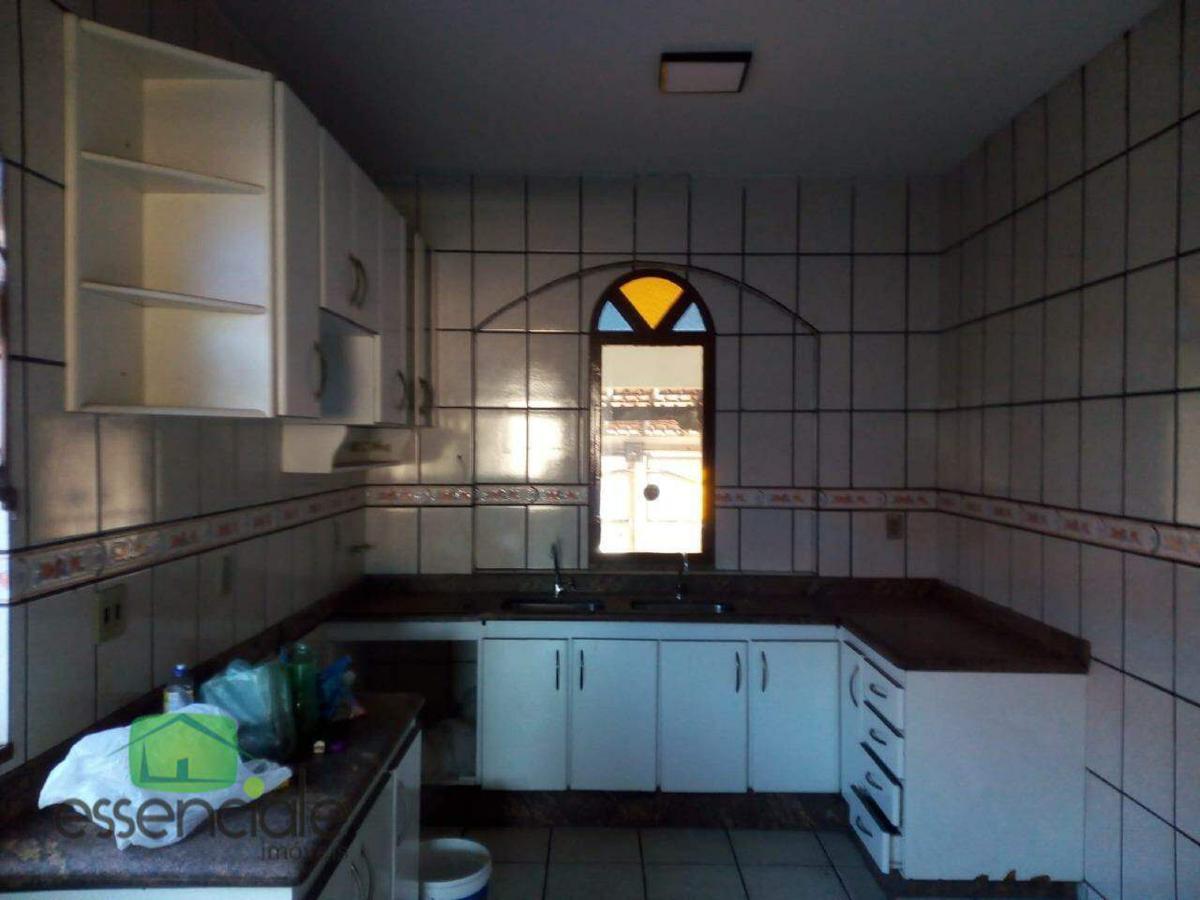Casa, Água Branca, 4 Quartos, 3 Vagas, 1 Suíte