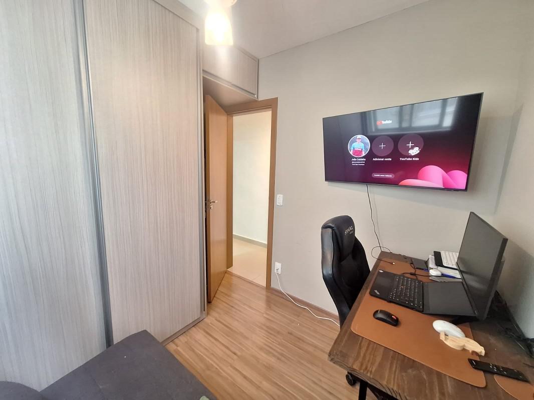 Apartamento, Sagrada Família, 2 Quartos, 1 Vaga