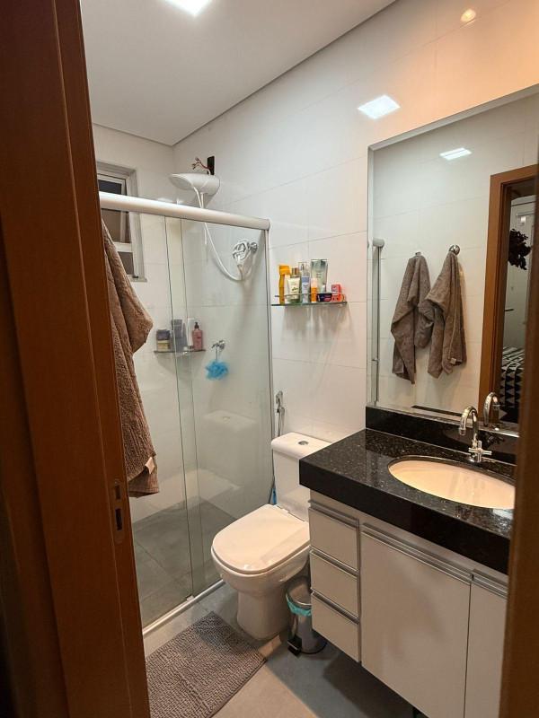 Apartamento, Barreiro, 3 Quartos, 2 Vagas, 1 Suíte