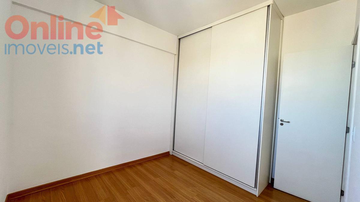 Apartamento, Estoril, 3 Quartos, 0 Vaga, 1 Suíte