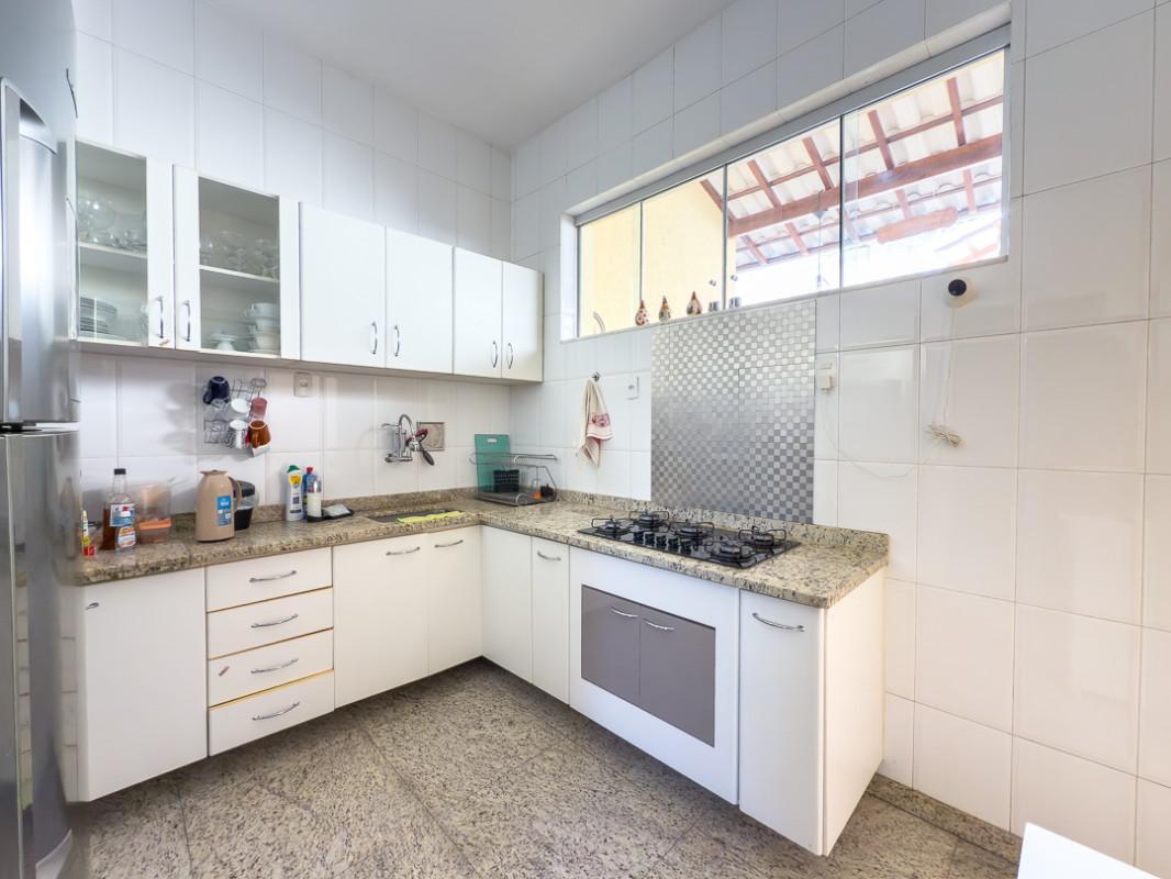 Casa, Renascença, 4 Quartos, 2 Vagas, 1 Suíte