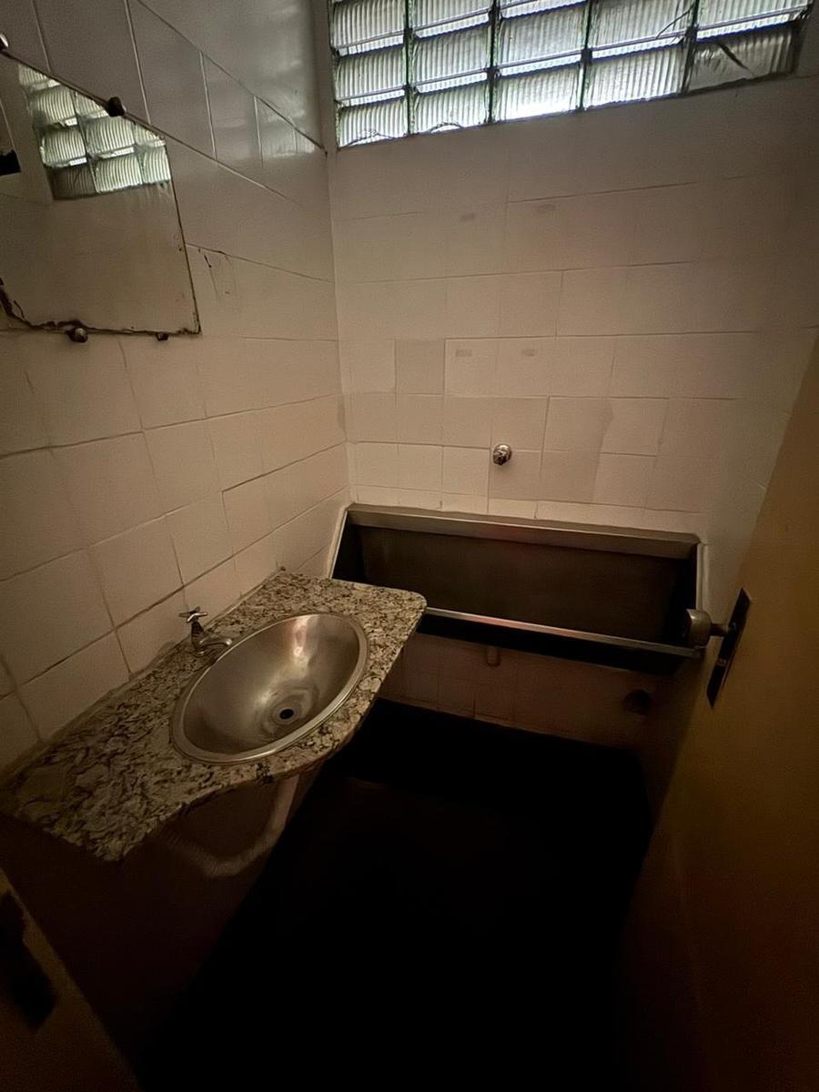 Andar, Serra, 1 Quarto, 0 Vaga